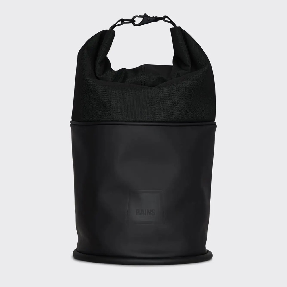 NWT RAINS Spin Rolltop Mini Bucket Bag Backpack Waterproof Everyday Use Outdoor